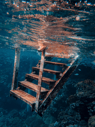 Stairs underwater jigsaw puzzle