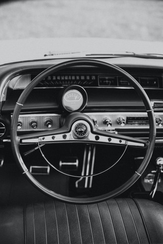 Steering wheel jigsaw puzzle
