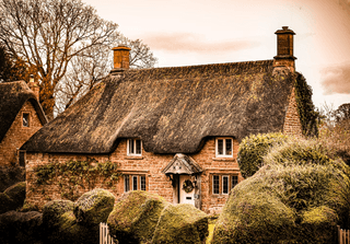 English Stone Cottage jigsaw puzzle