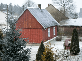 Merry Christmas Barn jigsaw puzzle