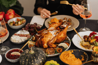 Dinner During Thanksgiving jigsaw puzzle
