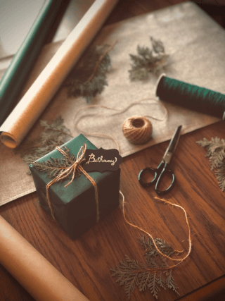 A Green Present jigsaw puzzle