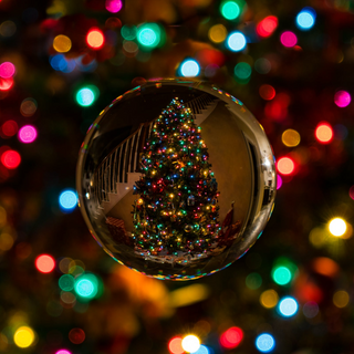Christmas tree jigsaw puzzle