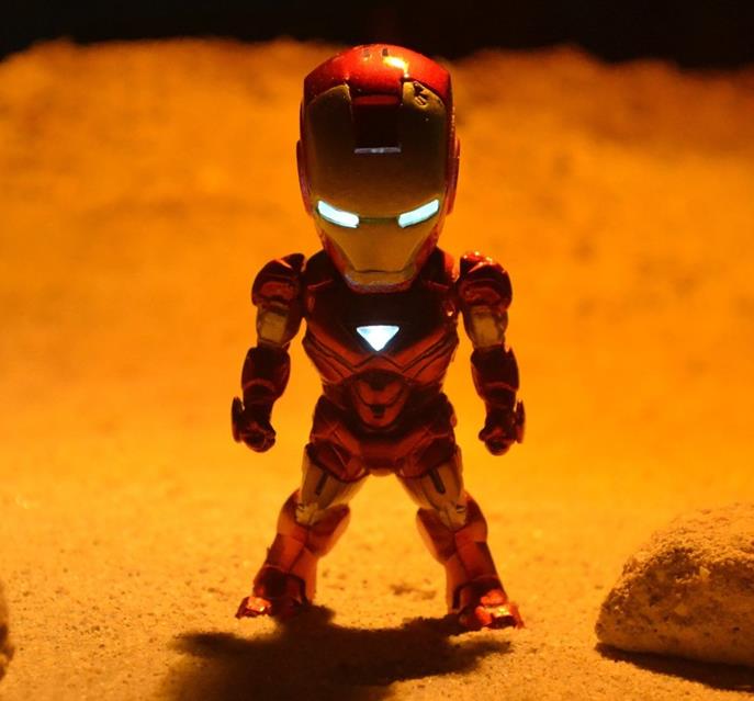 Iron man Figurine  jigsaw puzzle