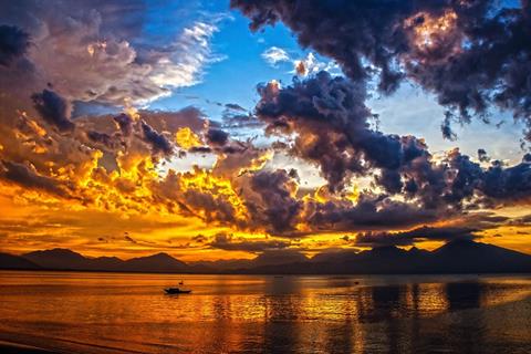 Ocean Reflecting The Sky jigsaw puzzle