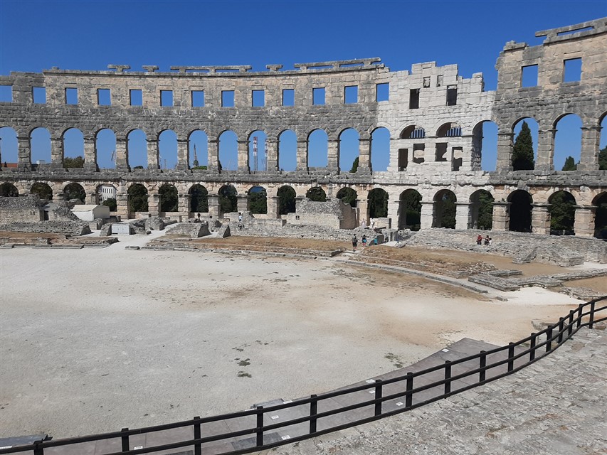 Colloseum Pula Croatia jigsaw puzzle