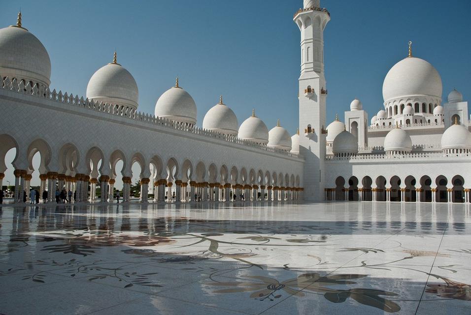 Sheikh Zayed Grand Mosque jigsaw puzzle