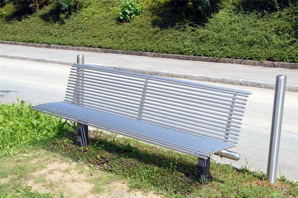 A Metal Rod Bench jigsaw puzzle