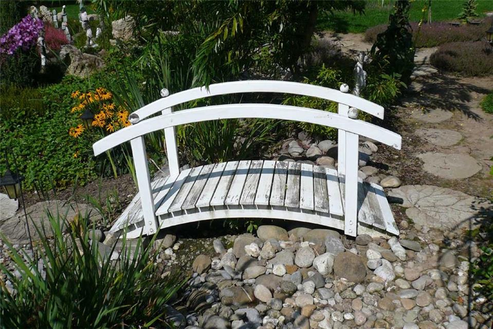 Small White Bridge jigsaw puzzle