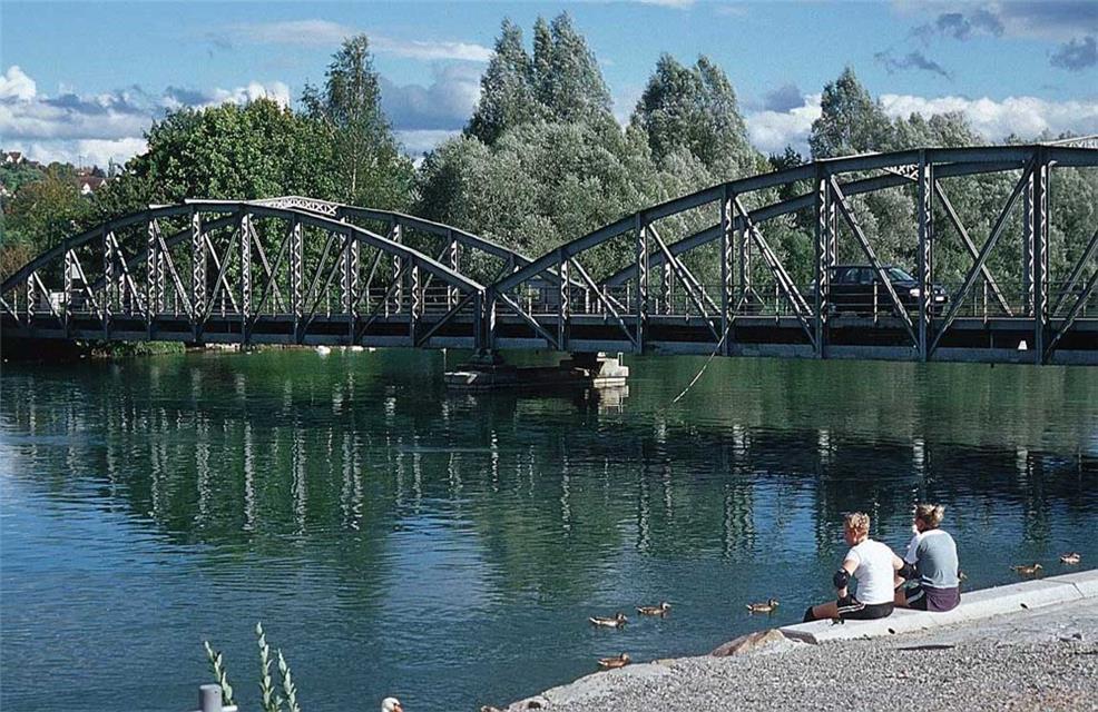 Tied Arch Bridge jigsaw puzzle