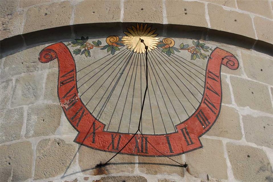 Red Flower Clock jigsaw puzzle