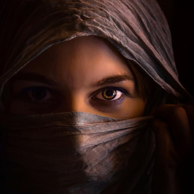 Beautiful Woman jigsaw puzzle