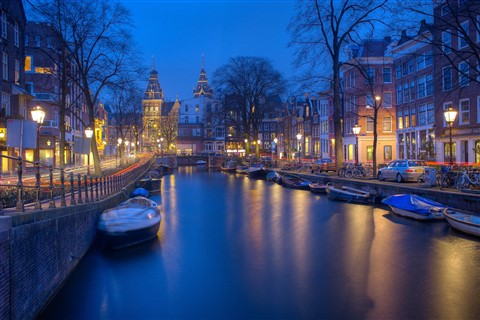 River boats at Amsterdam jigsaw puzzle