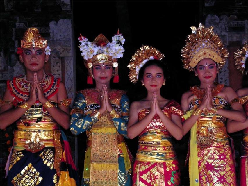 Dancers of Bali jigsaw puzzle