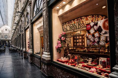 Royal Gallery of Saint Hubert jigsaw puzzle