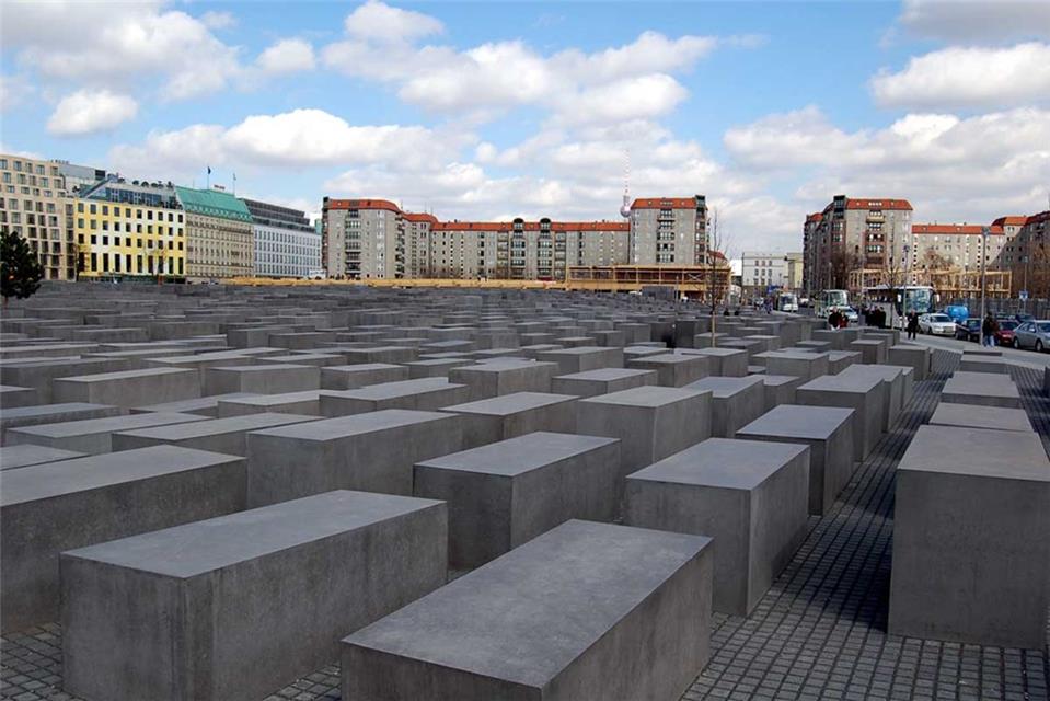 Holocaust Monument jigsaw puzzle