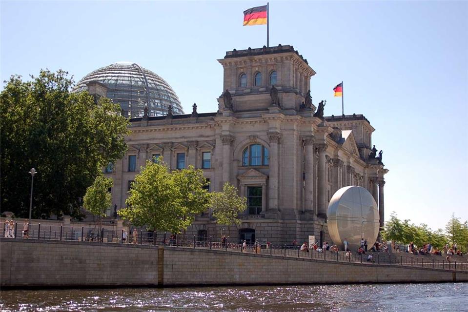 Reichstag building jigsaw puzzle