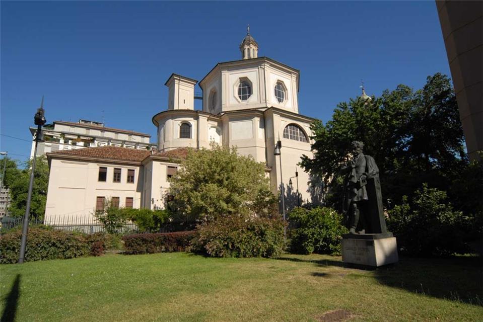 A Parish In Milan jigsaw puzzle