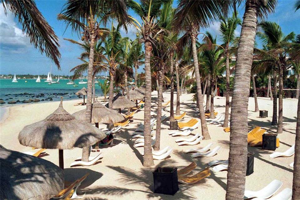Mauritius Sunloungers jigsaw puzzle