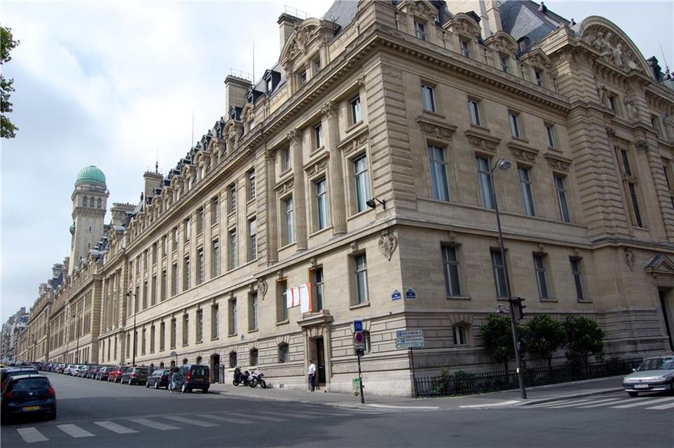 The Sorbonne jigsaw puzzle