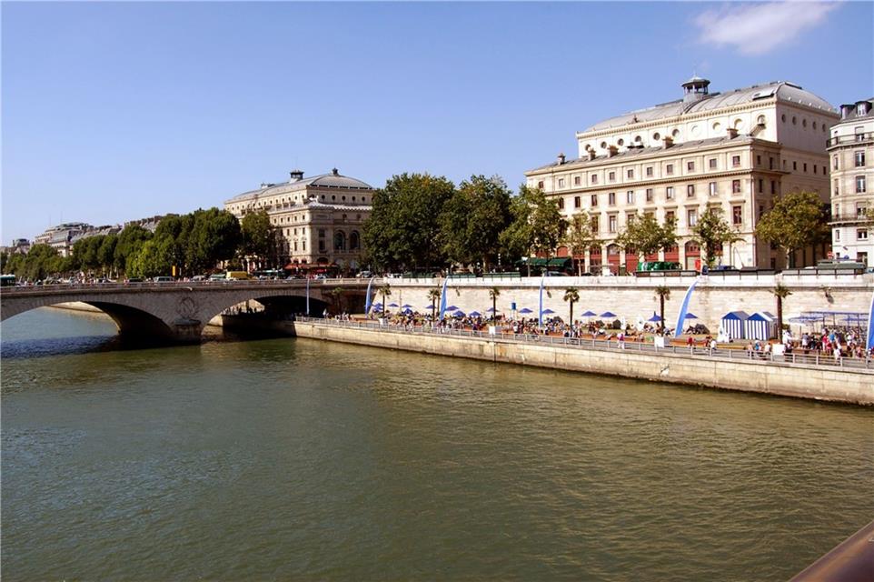 Paris Bridge jigsaw puzzle