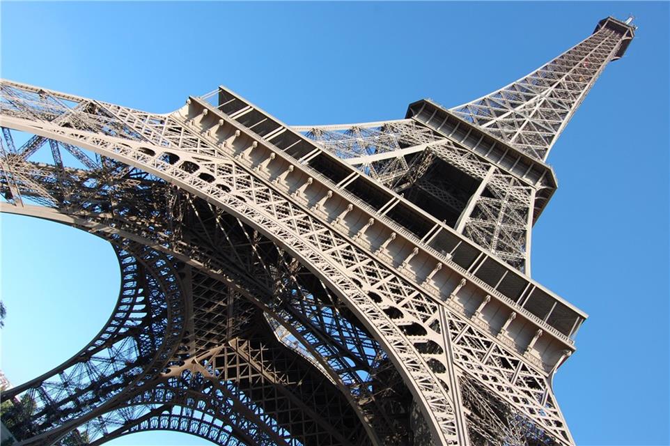 The Eiffel Tower jigsaw puzzle