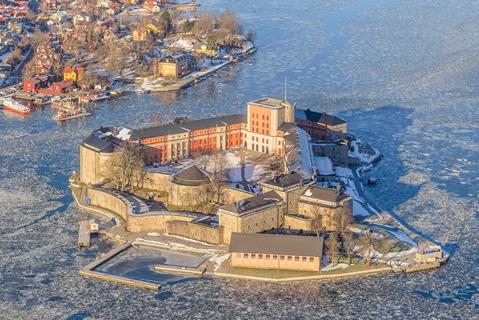 Snowy Island  jigsaw puzzle