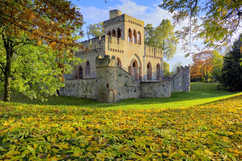 Autumn Castle jigsaw puzzle