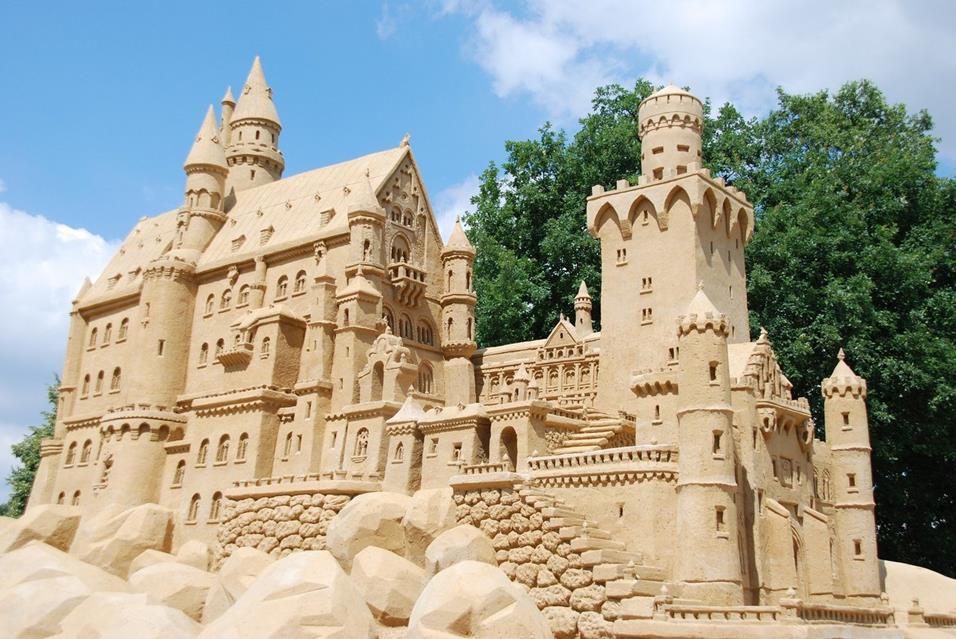 Huge Sand Castle jigsaw puzzle