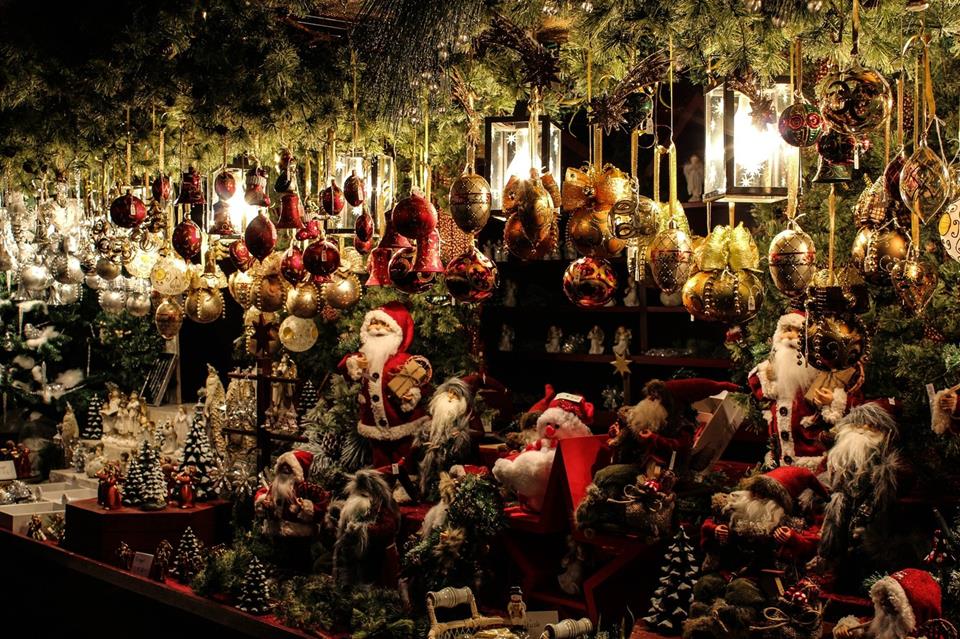Christmas Market Stand Close Up jigsaw puzzle