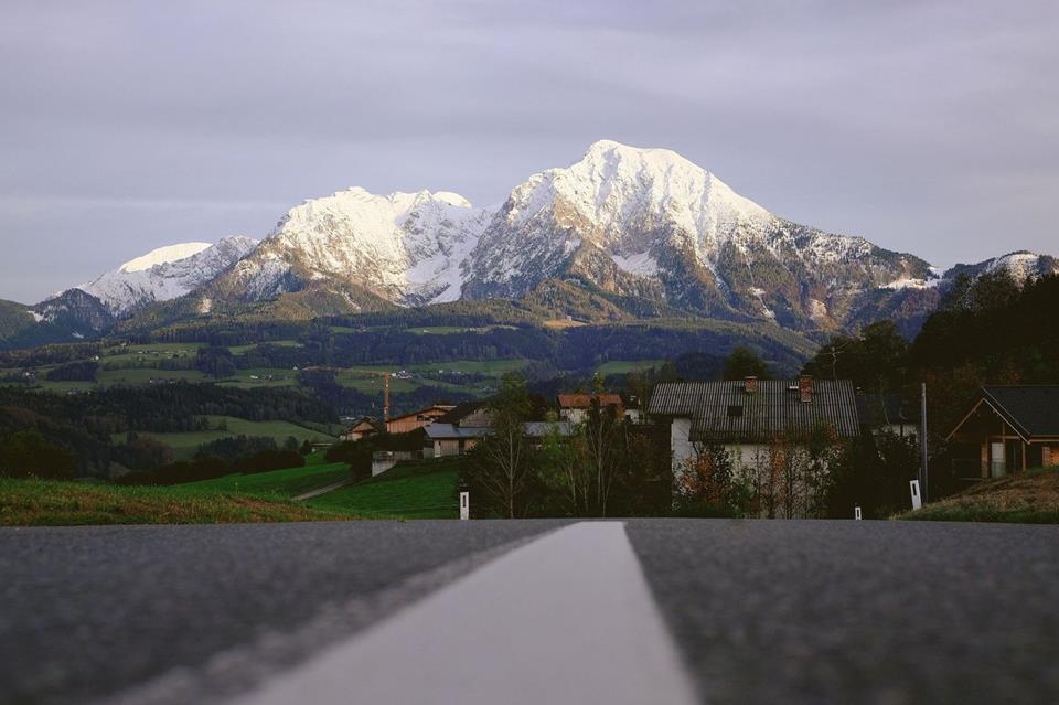 Road To The Mountains jigsaw puzzle