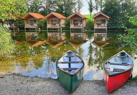 Boats and sea lodges jigsaw puzzle