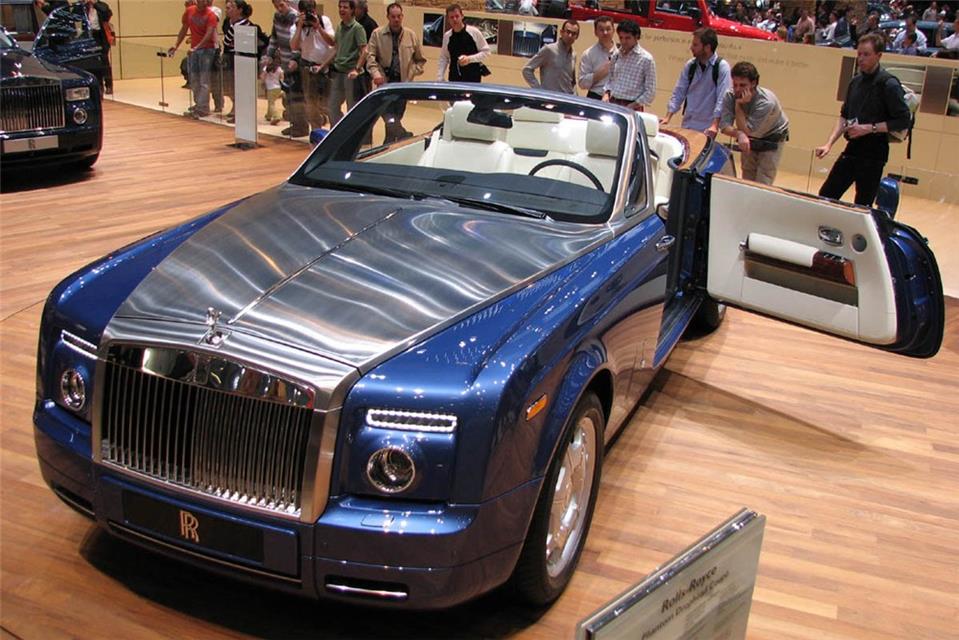 Blue Rolls-Royce jigsaw puzzle