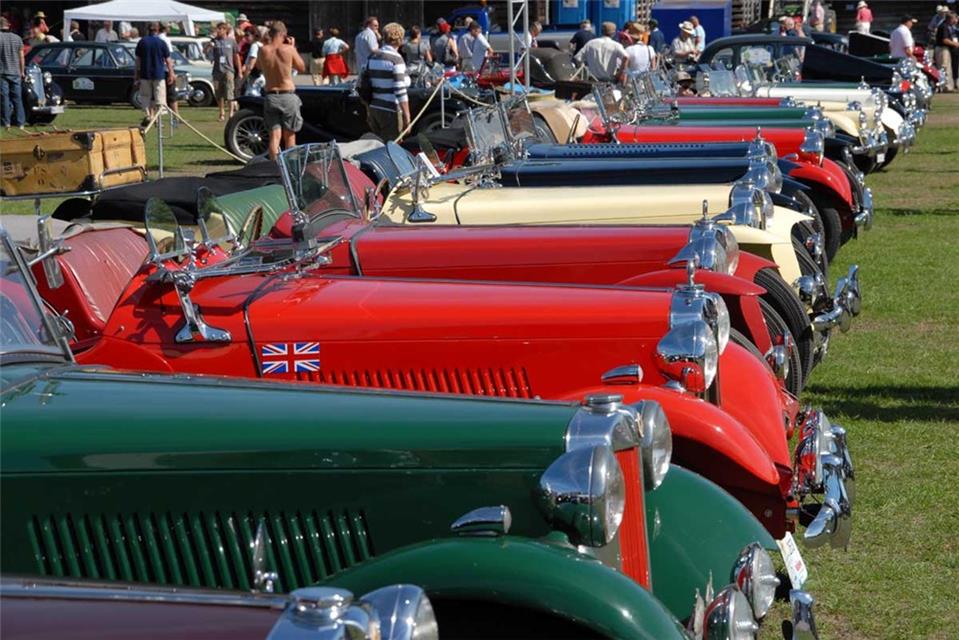 Vintage Auto Show jigsaw puzzle