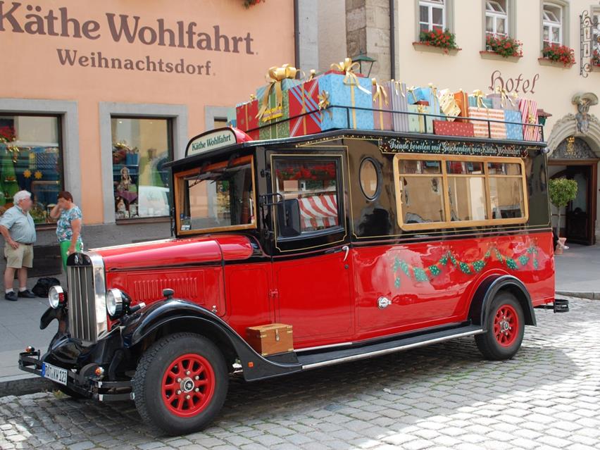 Christmas Car jigsaw puzzle