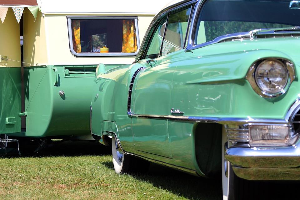 Green Cadillac jigsaw puzzle