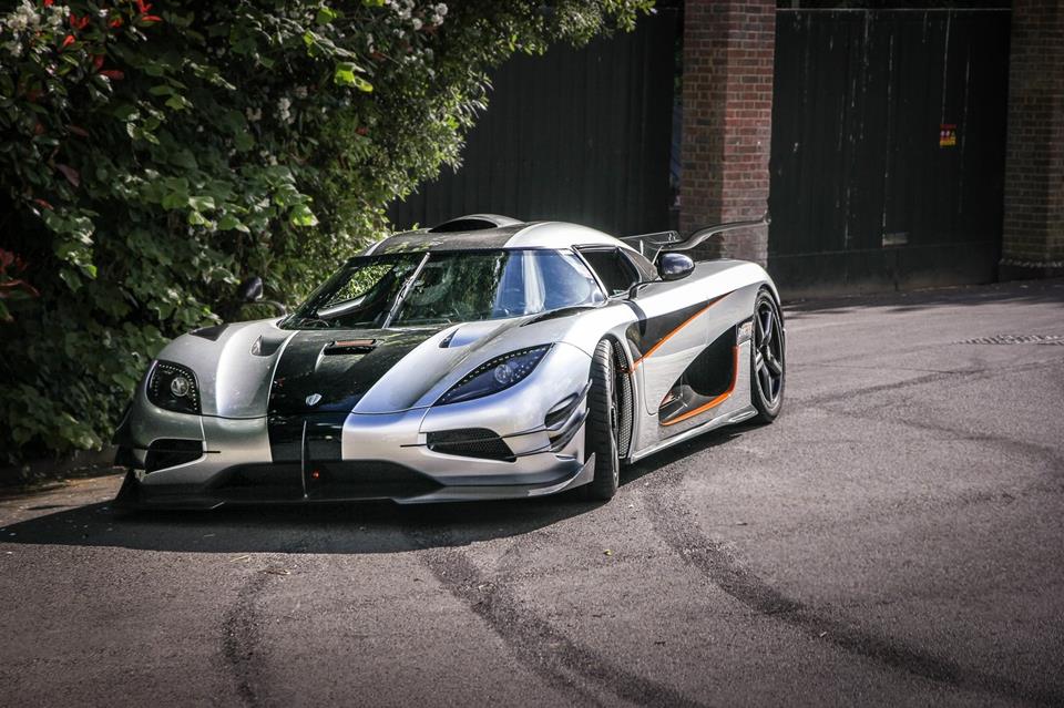 Koenigsegg Sports Car jigsaw puzzle