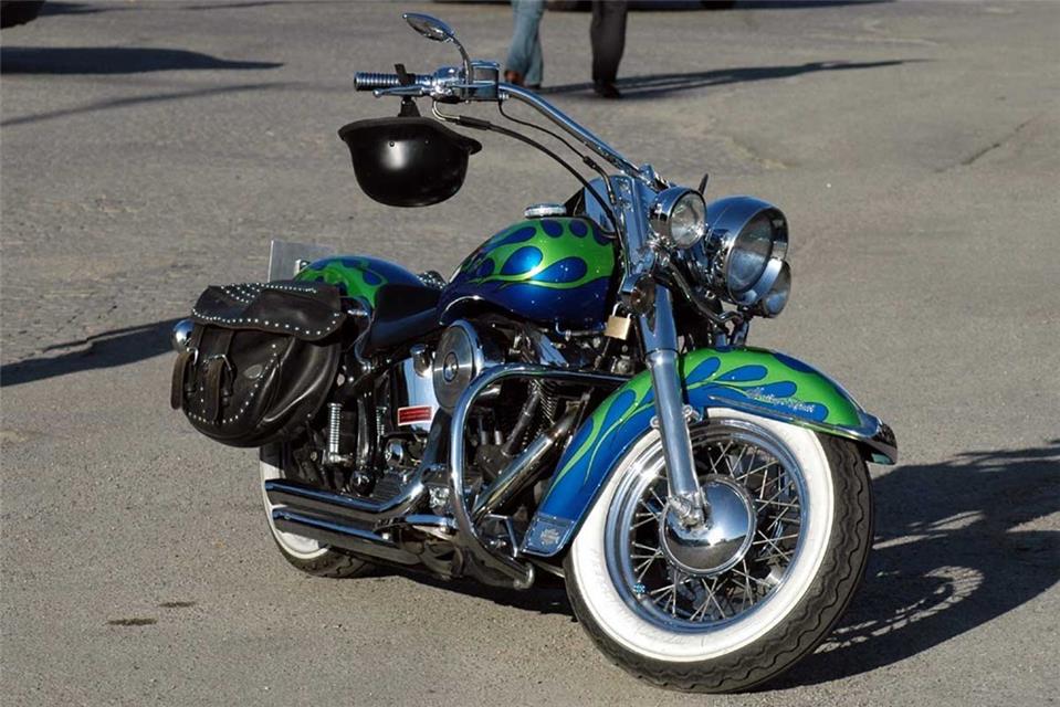 Cruiser Motorcycle jigsaw puzzle
