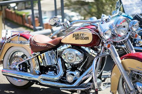 Red Crème Harley Davidson jigsaw puzzle