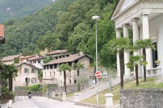 a building with a mountain in the background jigsaw puzzle