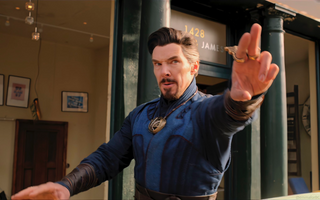 Benedict Cumberbatch in a blue shirt jigsaw puzzle