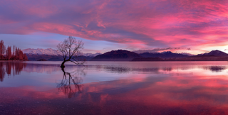 a sunset over a body of water jigsaw puzzle
