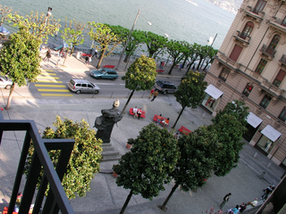 a view of a city street jigsaw puzzle