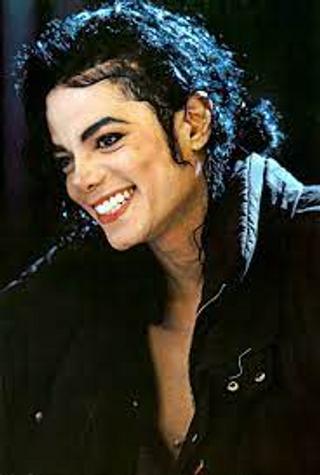 Michael Jackson posing for the camera jigsaw puzzle